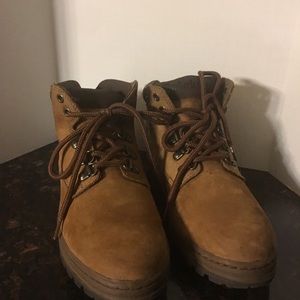 Timberland Short Boots